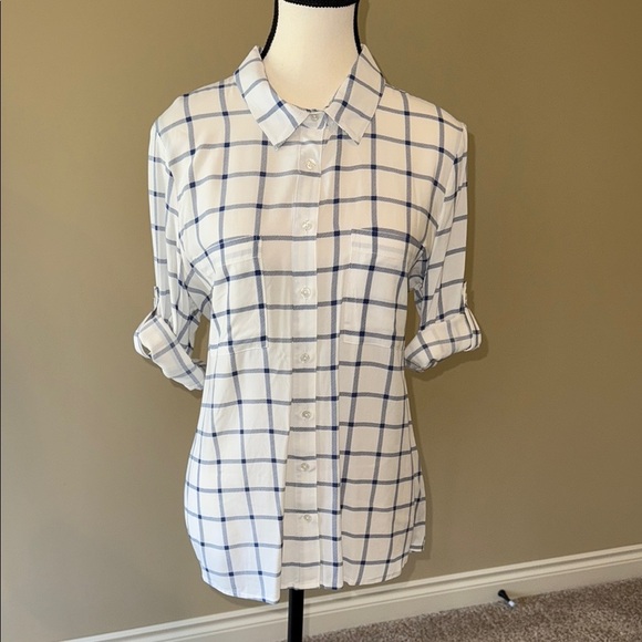 Reitmans Shirt Blue and White Plaid Button Down Top Women's Size 9 - Picture 1 of 10